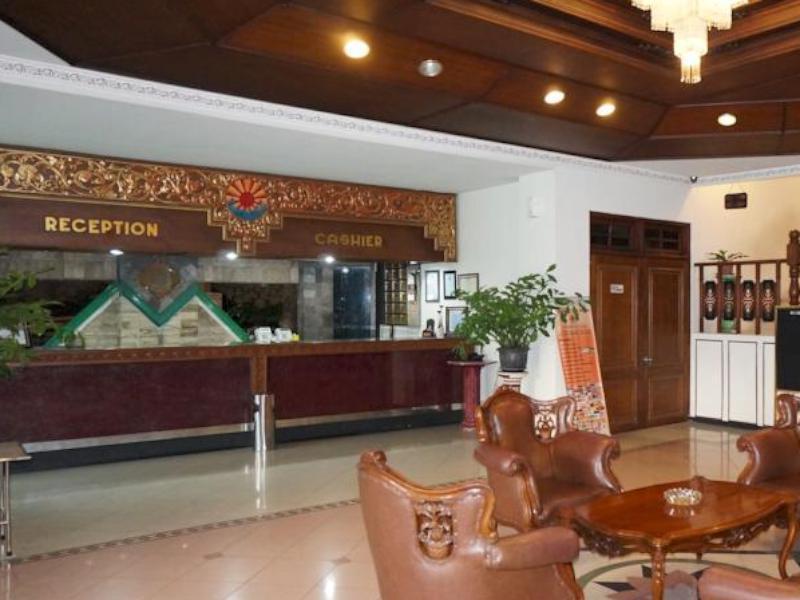 Hotel Matahari Джокякарта Екстериор снимка