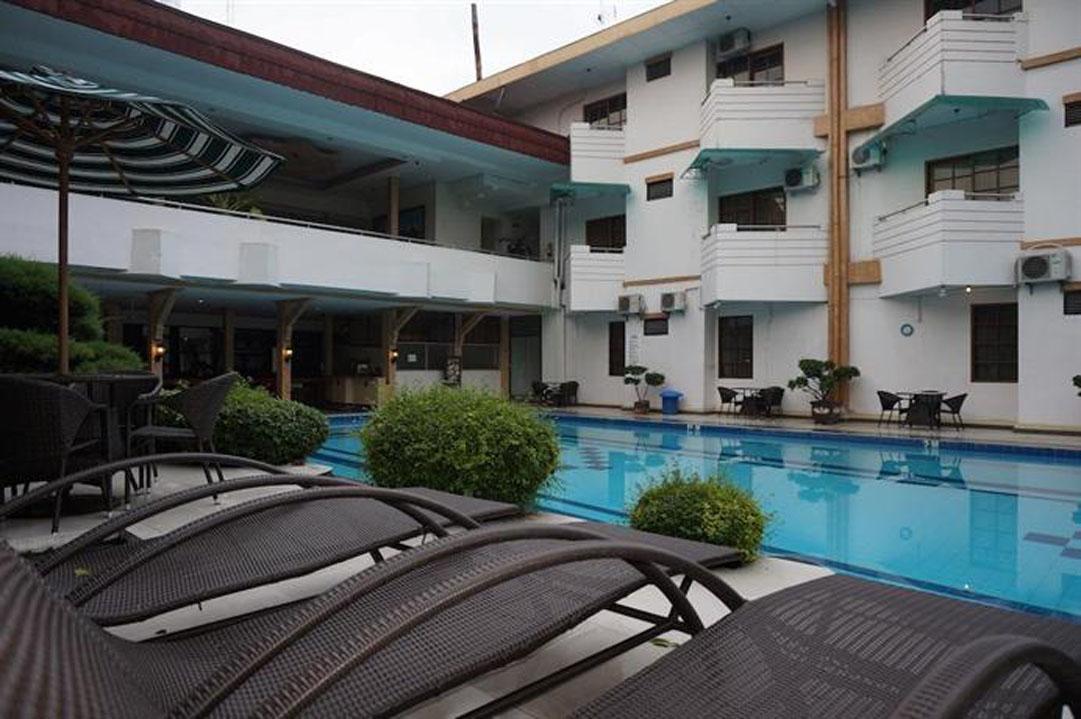 Hotel Matahari Джокякарта Екстериор снимка