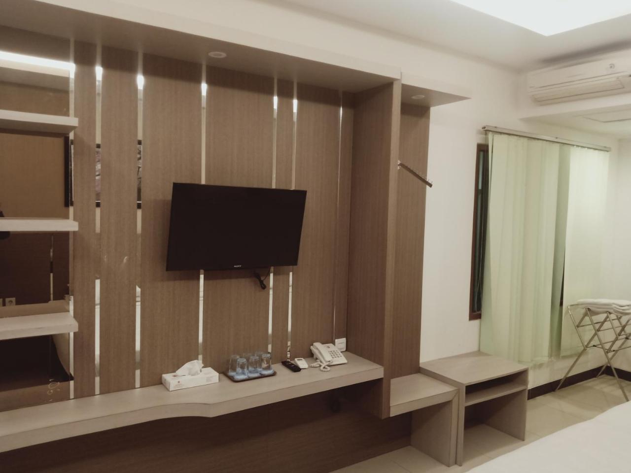 Hotel Matahari Джокякарта Екстериор снимка